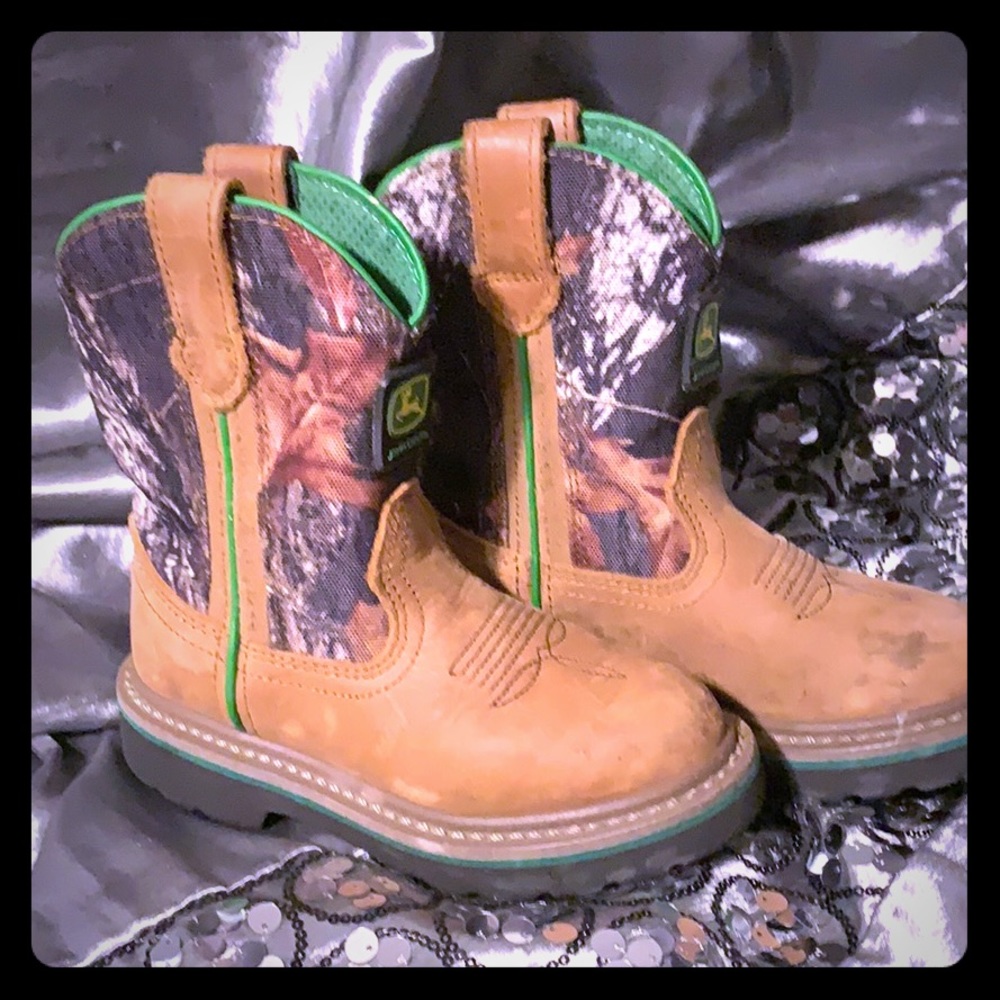 Child’s John Deere Boots